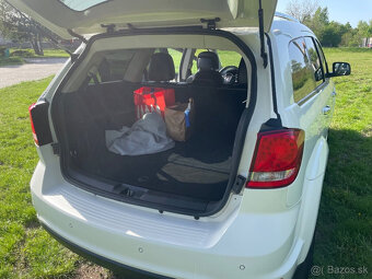 Fiat Freemont AWD 4x4 7miestne Automat AT 125KW Diesel - 8