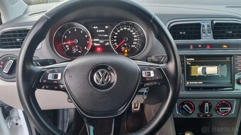 Volkswagen Polo - 8