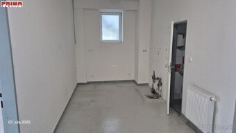 ID 3136 Prenájom: Obchod, sklad, prevádzka, 256 m2 - 8