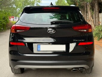 HYUNDAI TUCSON 1.6 T-GDI STYLE 130kW / SK AUTO / 1.MAJITEĽ - 8