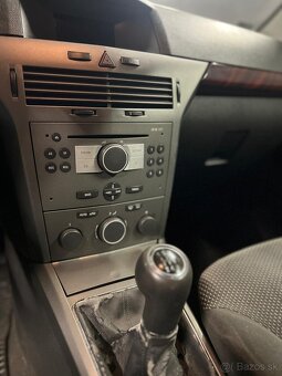 Predám Opel Astra H - 8