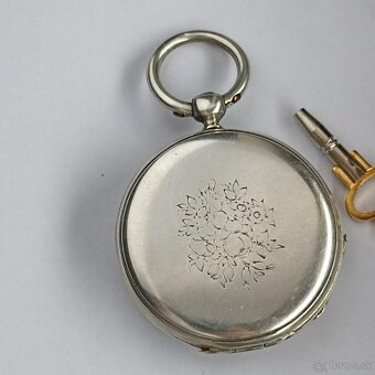 Starožitné STŘÍBRNÉ kapesní hodinky na klíček - klíčovky - 8