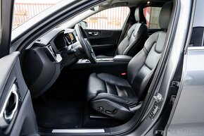 Volvo XC60 Hybrid - 8