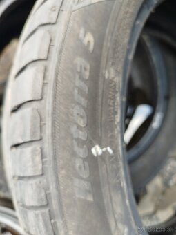 Predám pneumatiky 225/50 r17 - 8
