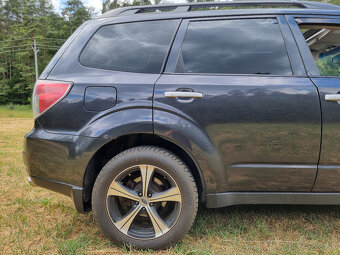 Subaru Forester 2.0D AWD - 8