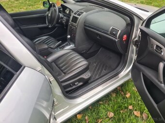 Peugeot 407 SW - 8