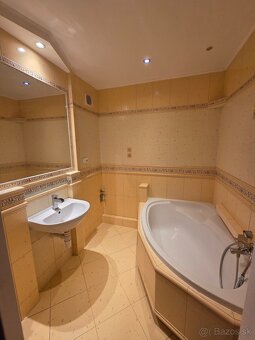 Predám 3-izbový byt Bardejov - 8