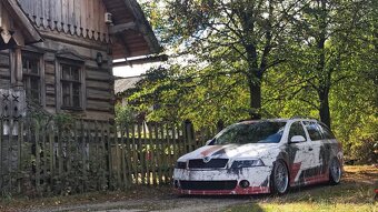 Škoda Octavia 2 kombi RS packet - 8