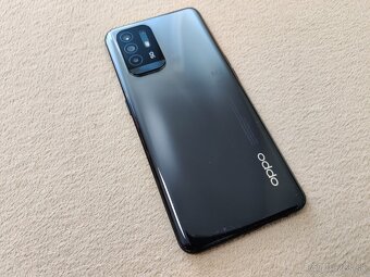 Oppo A94 - 5G. 8gb+3gb/128gb.. Modrá fialová metalíza. - 8
