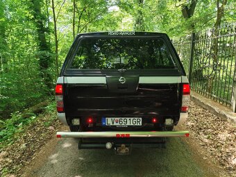 Nissan Navara D22 - 8
