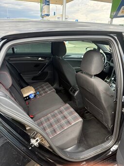 VW Golf 7 GTI Performance - 8
