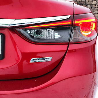 Mazda 6 2.5 benzín Revolution Top - 8