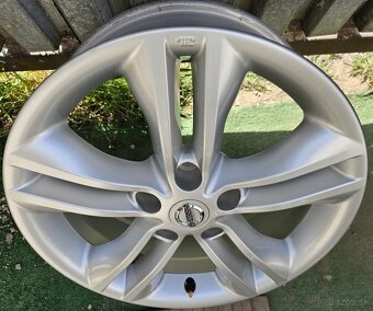 Originálne disky NISSAN - 5x114,3 r17 - 8