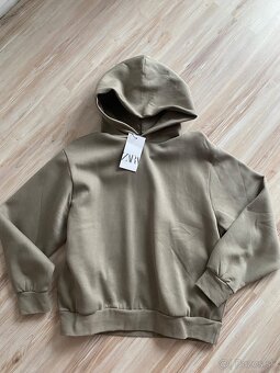 Mikina Zara c. L - 8