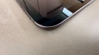 Predám Ipad Pro M4, 256GB + Magic Keyboard - 8