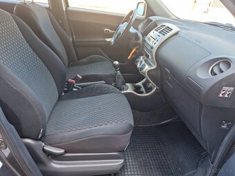 Predám Toyota Urban Cruiser 1.4 D-4D AWD,Klíma,Tažné,8x gumy - 8