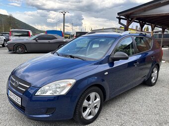 Kia Cee´d SW 1.4 CVVT 16V EX - 8