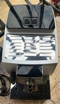 Kávovar Delonghi ECAM 25.462.S po repase - 8