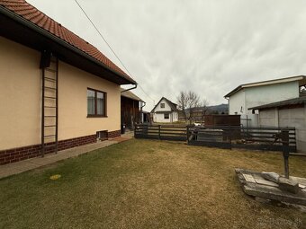 Rodinný dom v obci Hrabušice, okr. Sp. Nová Ves - 8