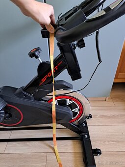 Tichý spinningový bicykel do 173 cm - 8