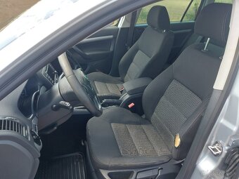 Škoda Octavia Combi 2.0 TDI CR DPF Business - 8