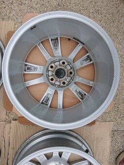 Škoda Trius R17 5x112 - 8