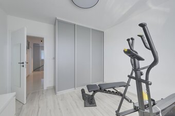 PREDAJ moderný 4 izbový dom v tichej lokalite Dunajská lužná - 8