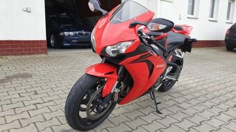 Honda cbr 1000 RR Fireblade - 8