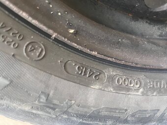 Zimne pneu 195/65r15 - 8