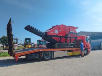 Red Rhino 7000 mobilný drvič. - 8