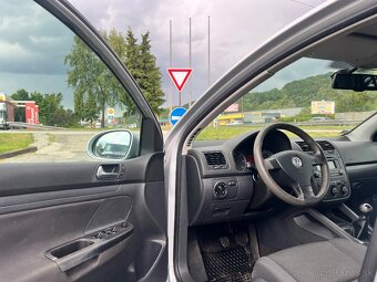 Volkswagen Golf 1.9 TDI Comfortline - 8