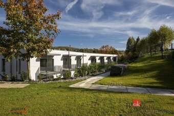 NA PREDAJ 1+kk izbový slnečný byt Banská Štiavnica, štýlov - 8
