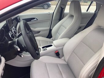 Mercedes-Benz CLA 180 A/T Shooting Brake,len 22000 KM - 8