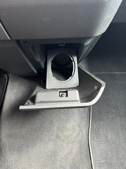 VW Multivan Highline 2,0 TDI automat - 8