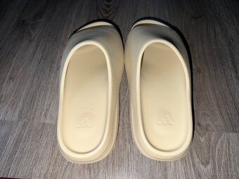 Nové Adidas Yeezy Slide Bone US11 US12 - 8