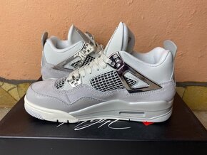 Jordan 4 Frozen Moments Na Predaj - 8