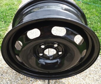 PLECH. DISKY PO 1 KUSE - ŠKODA, FIAT, PEUGEOT, FORD,RENAULT, - 8