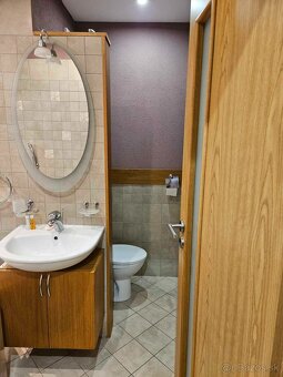 Na prenájom kompletne zariadený 1 izb. byt v centre Levíc - 8