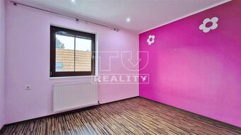 Rodinný dom - 2 samostatné byty, priestranná terasa a... - 8