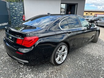 BMW Rad 7 740d xDrive - 8