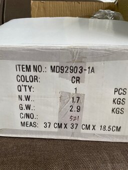 Elegantné závesné svetlo - 8