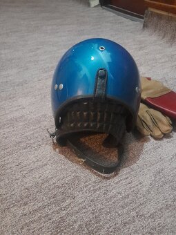 Predam retro PRILBU a rukavice - 8