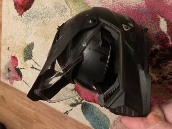 Moto prilba LS2 - 8