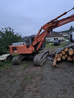 Predam bager HITACHI - 8