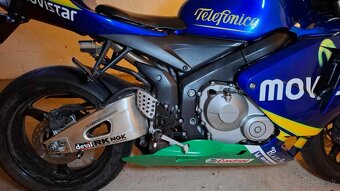 Honda CBR 600RR 2006 - 8