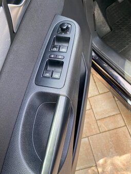 Volkswagen Sharan 2.0 TDI 103 KW - 8
