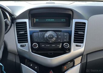 Chevrolet Cruze 1.6i 16v KOUPENO V ČR 1.MAJ. benzín manuál - 8