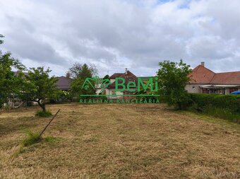 Veľký Lapáš rodinný dom pôvodný stav pozemok 3 226 m2 ID 570 - 8