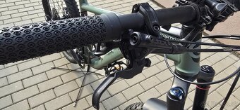 Kellys Thorx 30 - celoodpruzeny 2021 - TOP STAV 1000km - 8