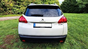 Peugeot 2008 1.2 benzín - 8